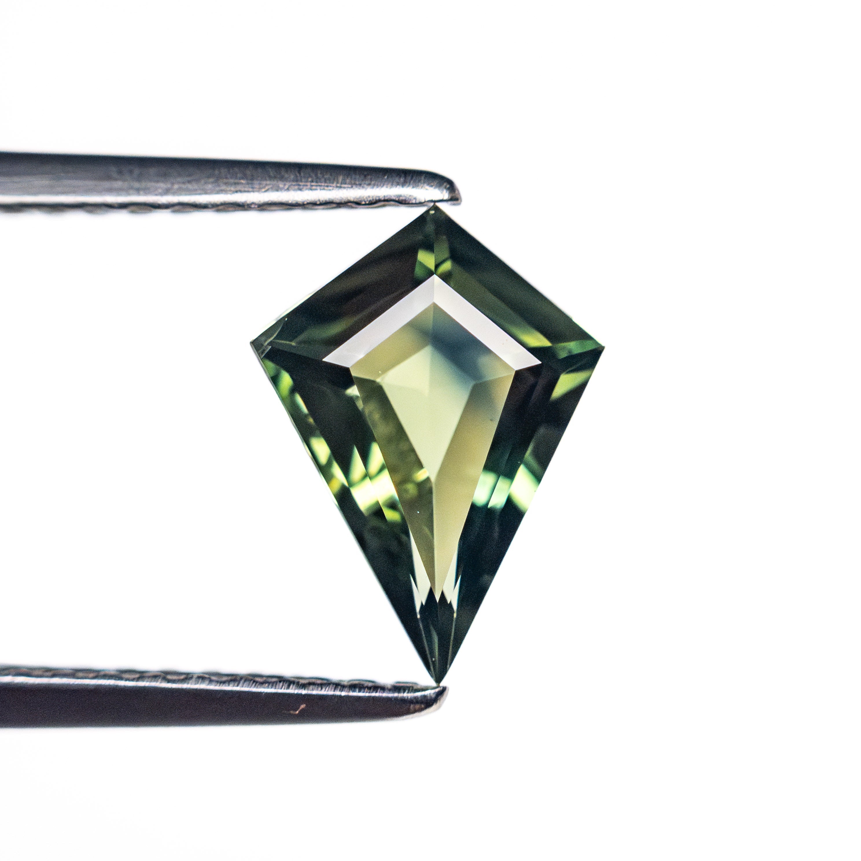 1.11ct 9.13x6.78x3.24mm Kite Step Cut Sapphire 25386-06