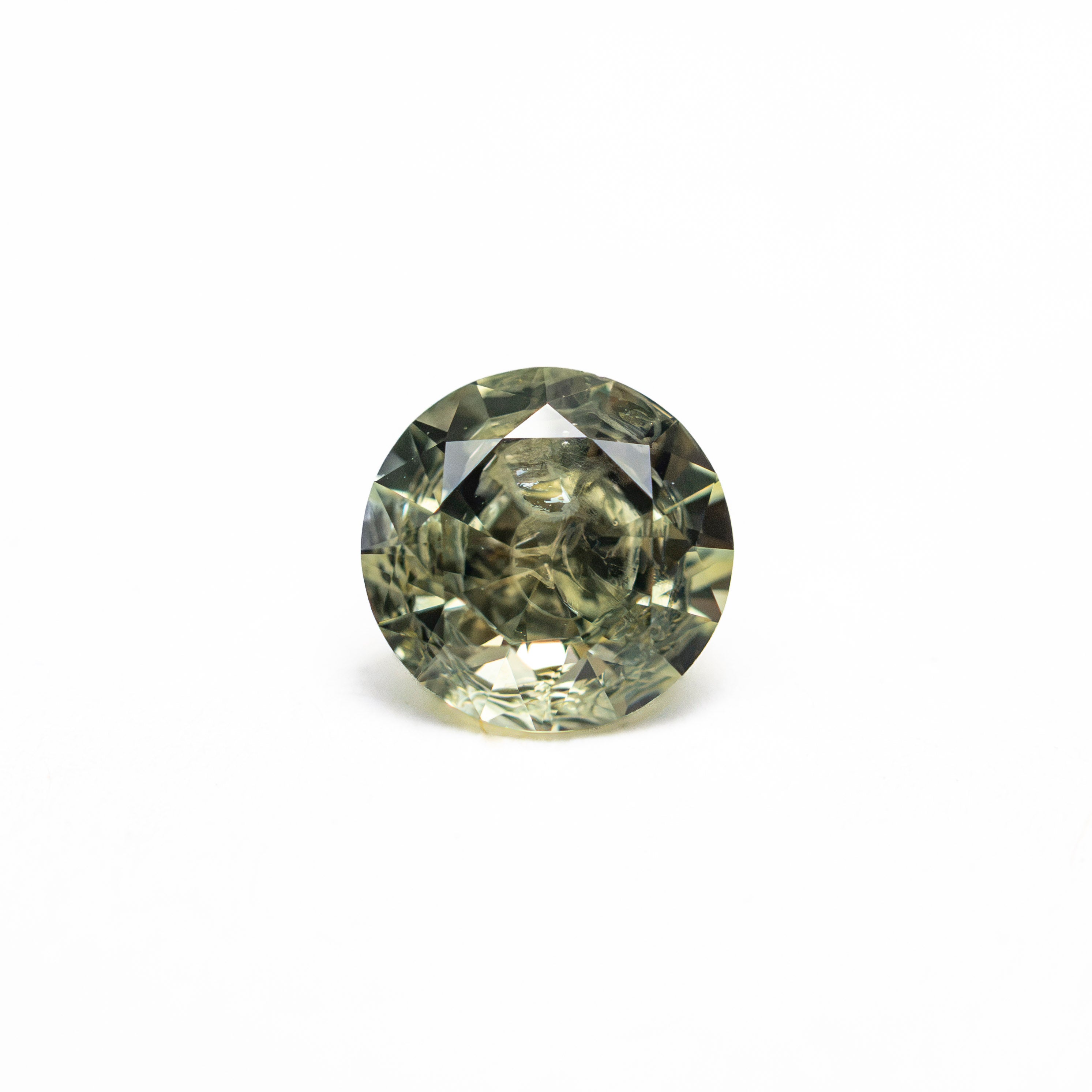 0.78ct 5.57x5.57x3.58mm Round Brilliant Sapphire 26134-12