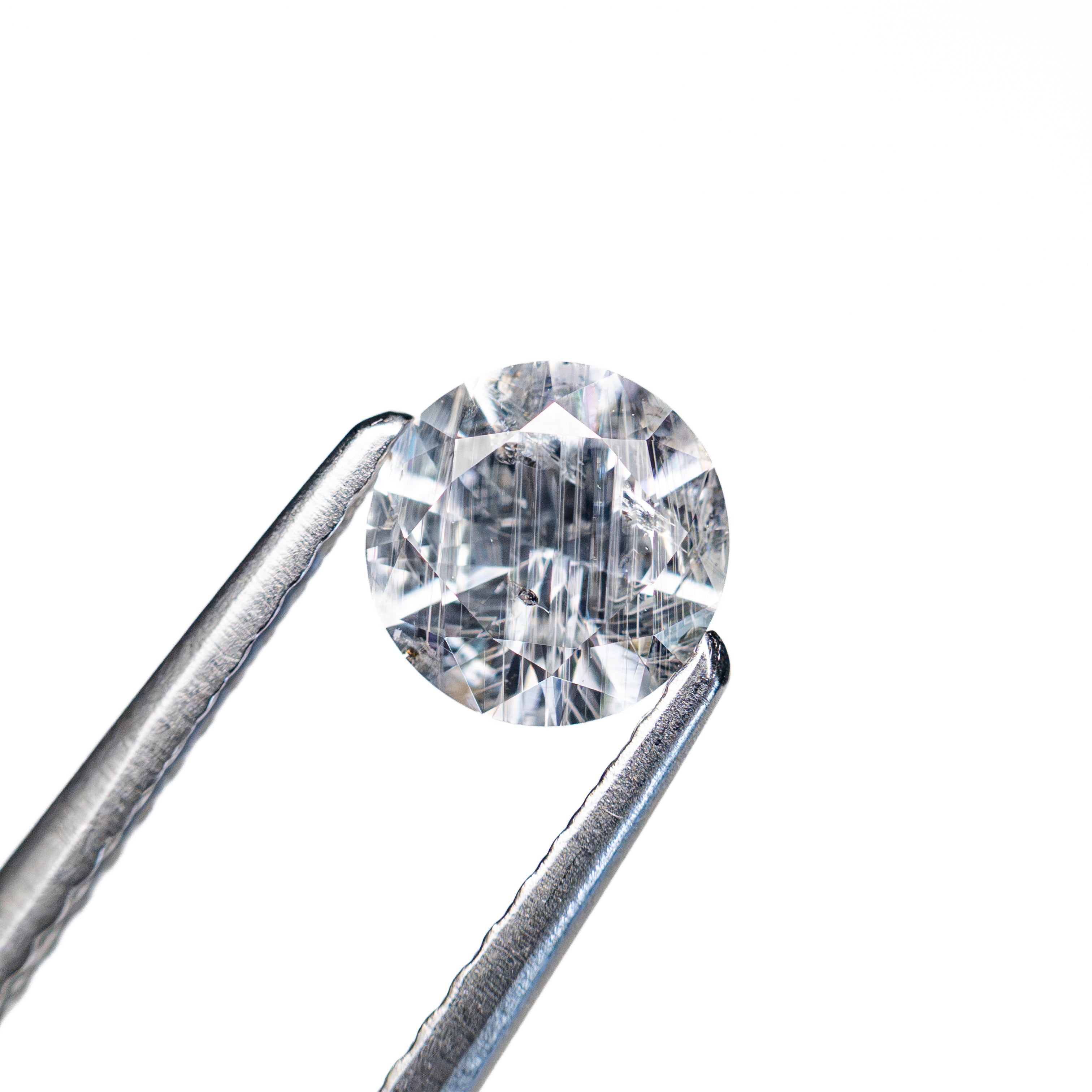 0.74ct 5.53x5.56x3.46mm Round Brilliant Sapphire 26134-20