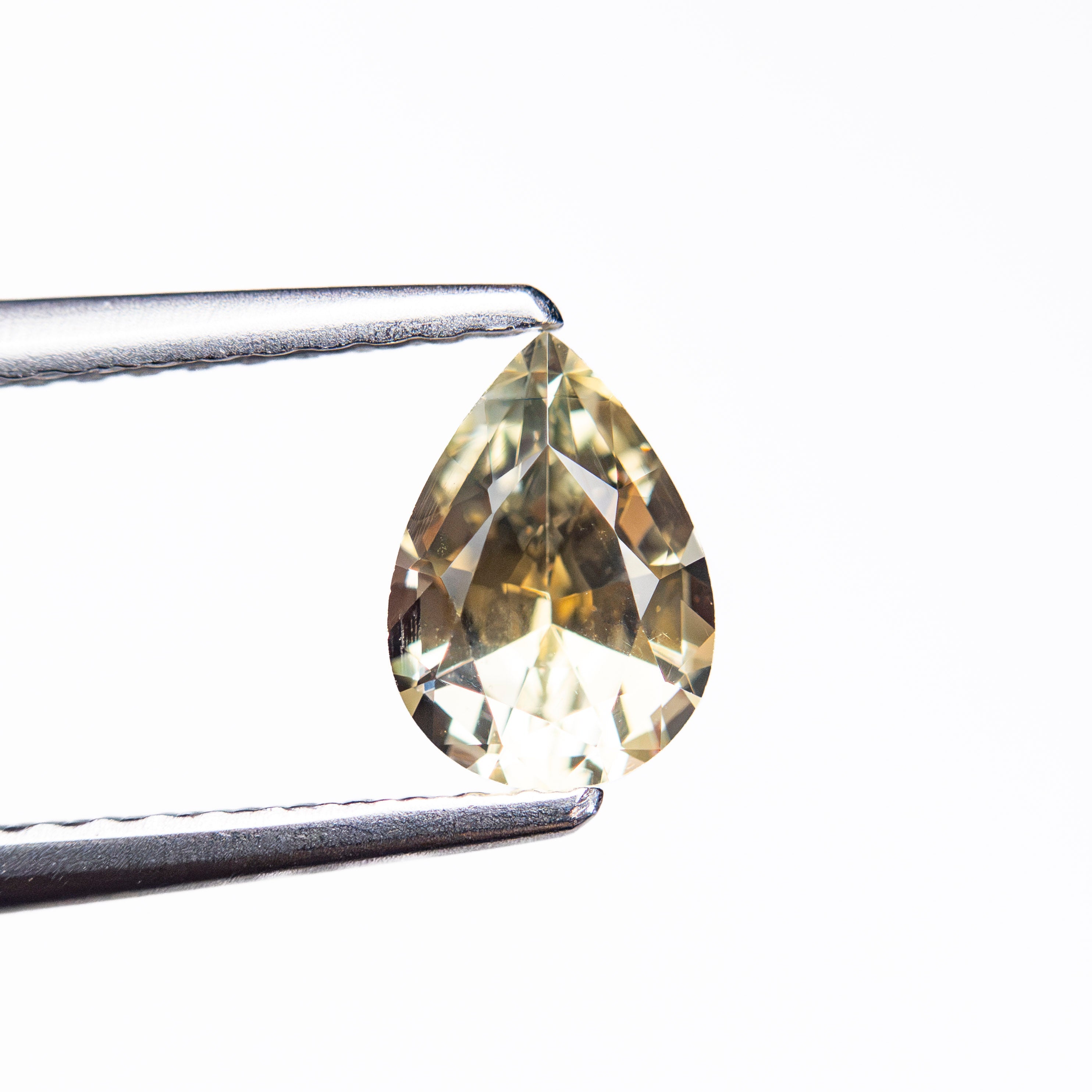 0.84ct 6.96x5.00x3.43mm Pear Brilliant Sapphire 26150-02