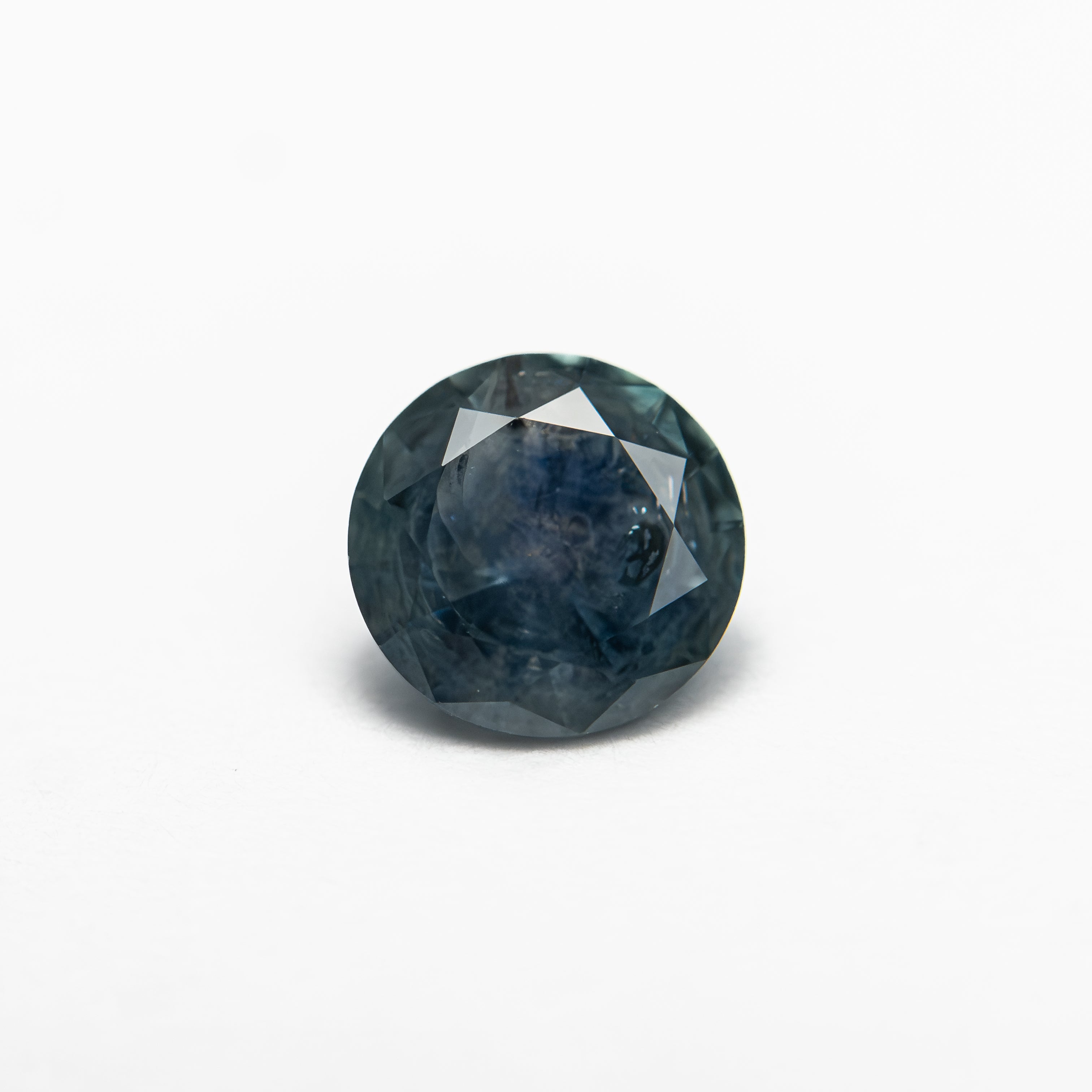 0.93ct 6.00x5.98x3.65mm Round Brilliant Sapphire 26526-12