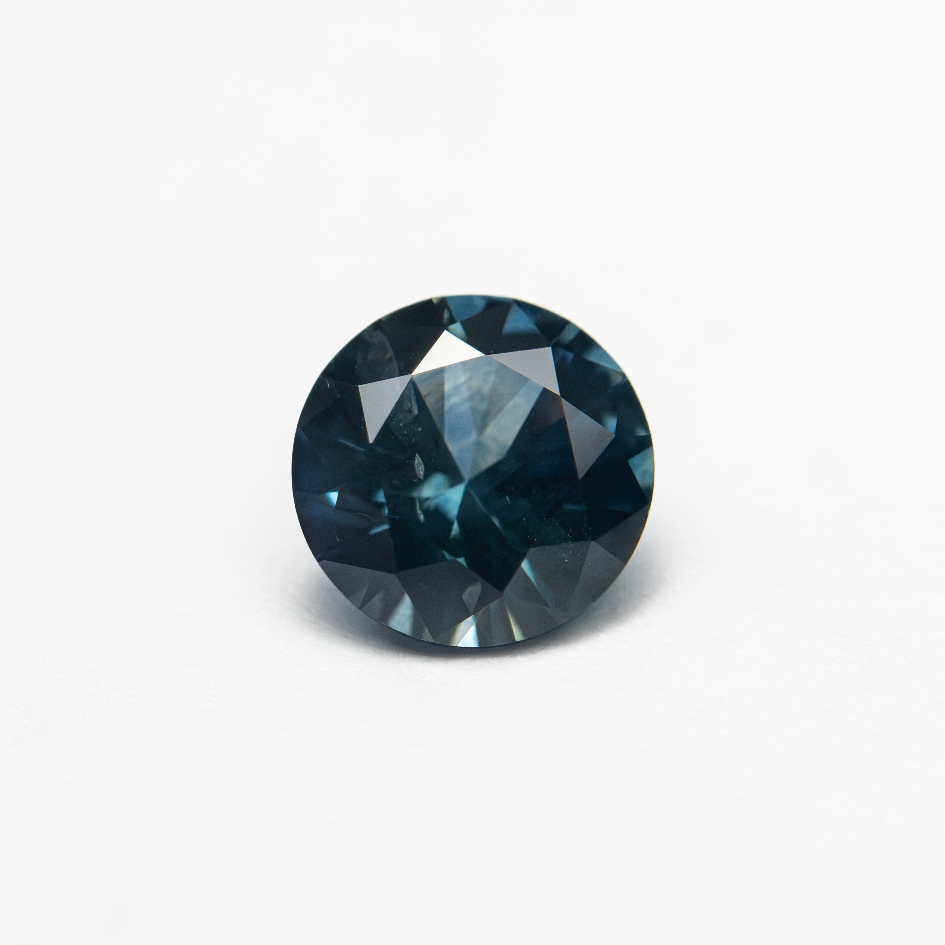 1.13ct 6.33x6.32x3.82mm Round Brilliant Sapphire 26526-13