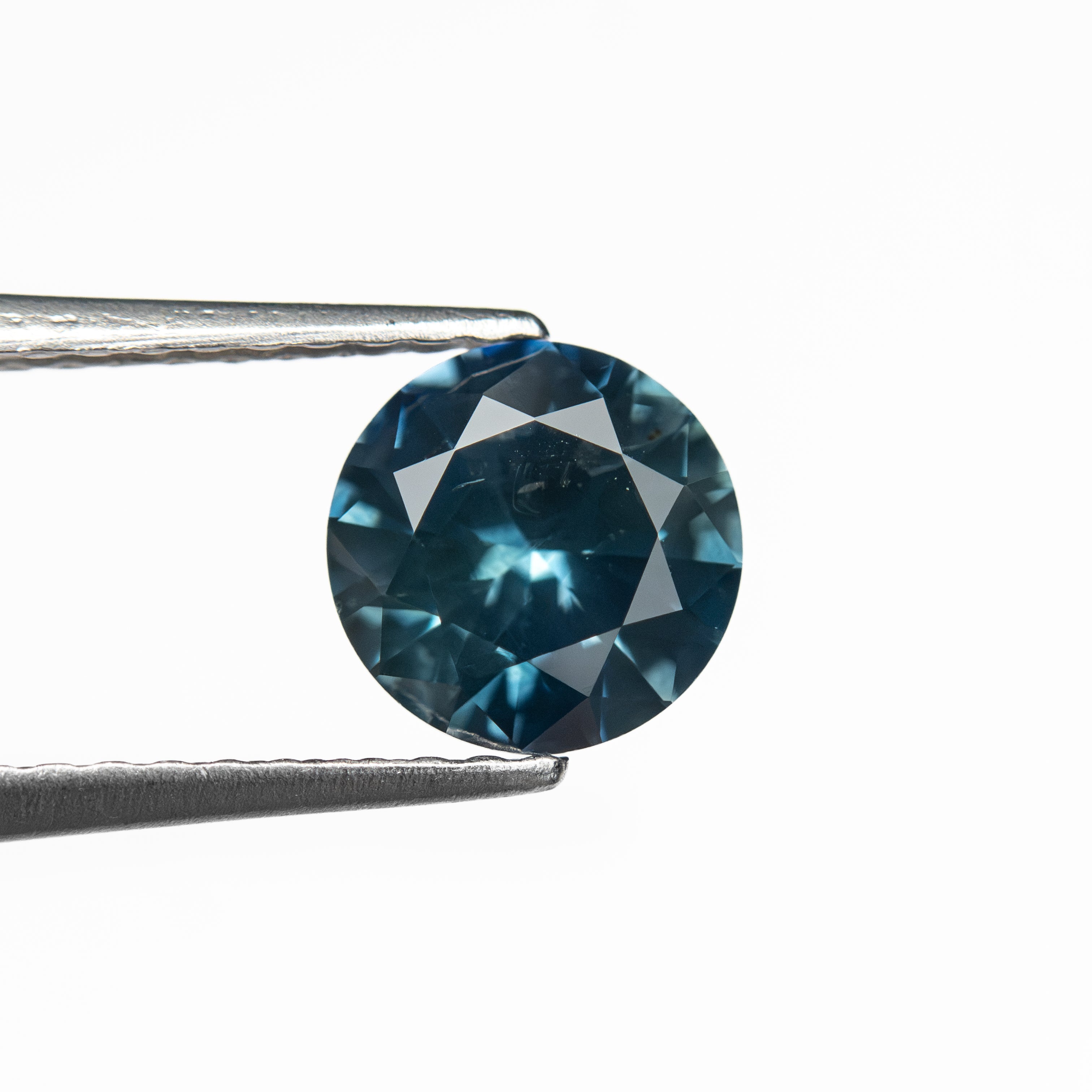 1.13ct 6.33x6.32x3.82mm Round Brilliant Sapphire 26526-13