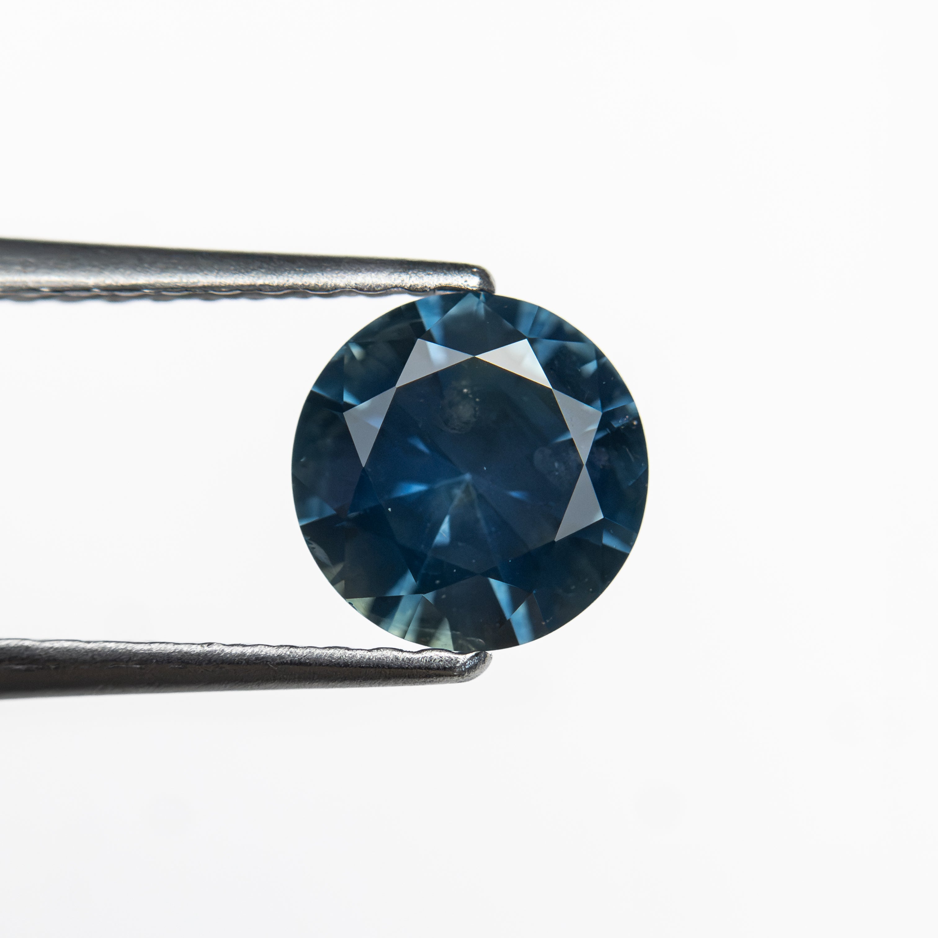 1.04ct 6.27x6.23x3.79mm Round Brilliant Sapphire 26526-16