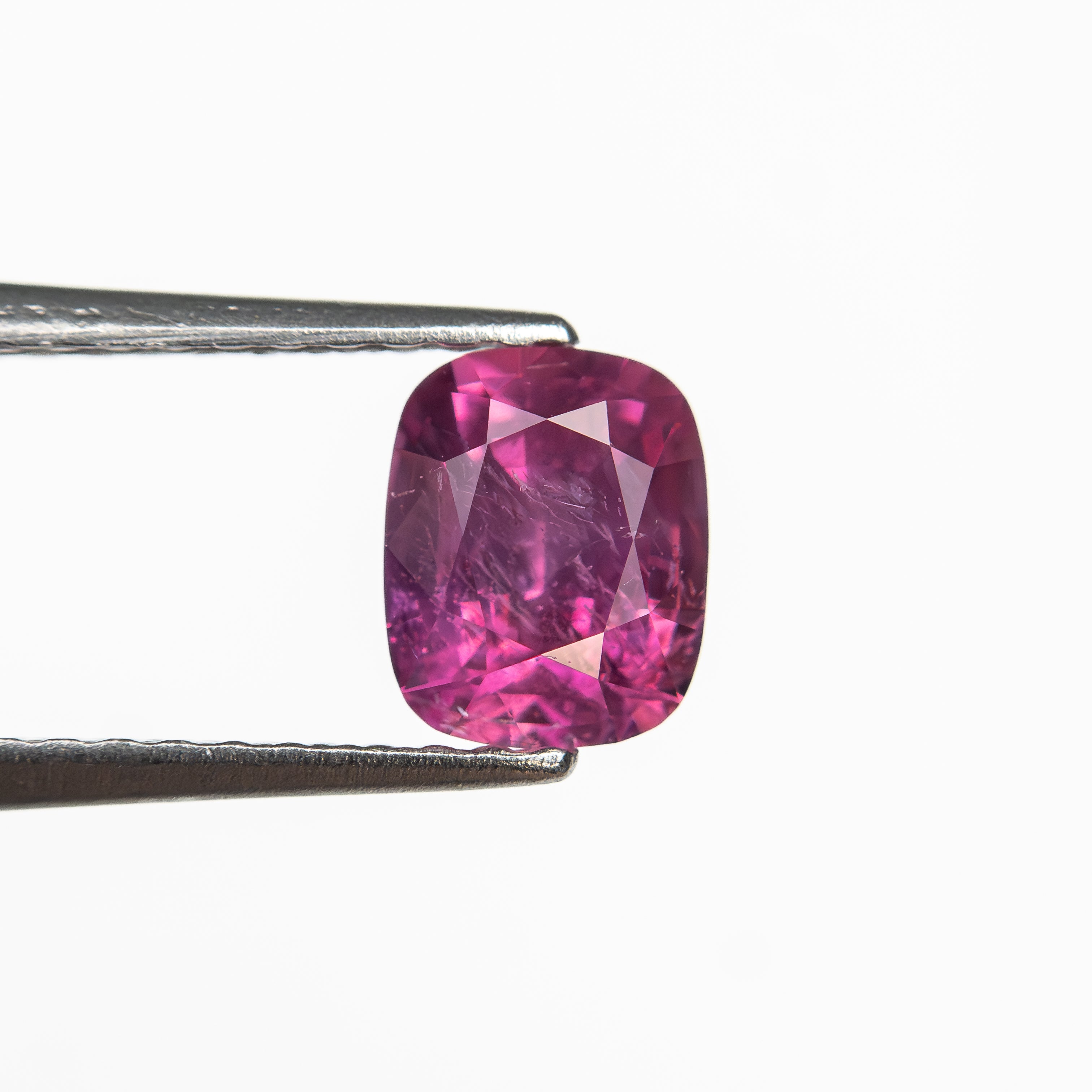 0.97ct 6.07x4.95x3.65mm Cushion Brilliant Sapphire 27955-29