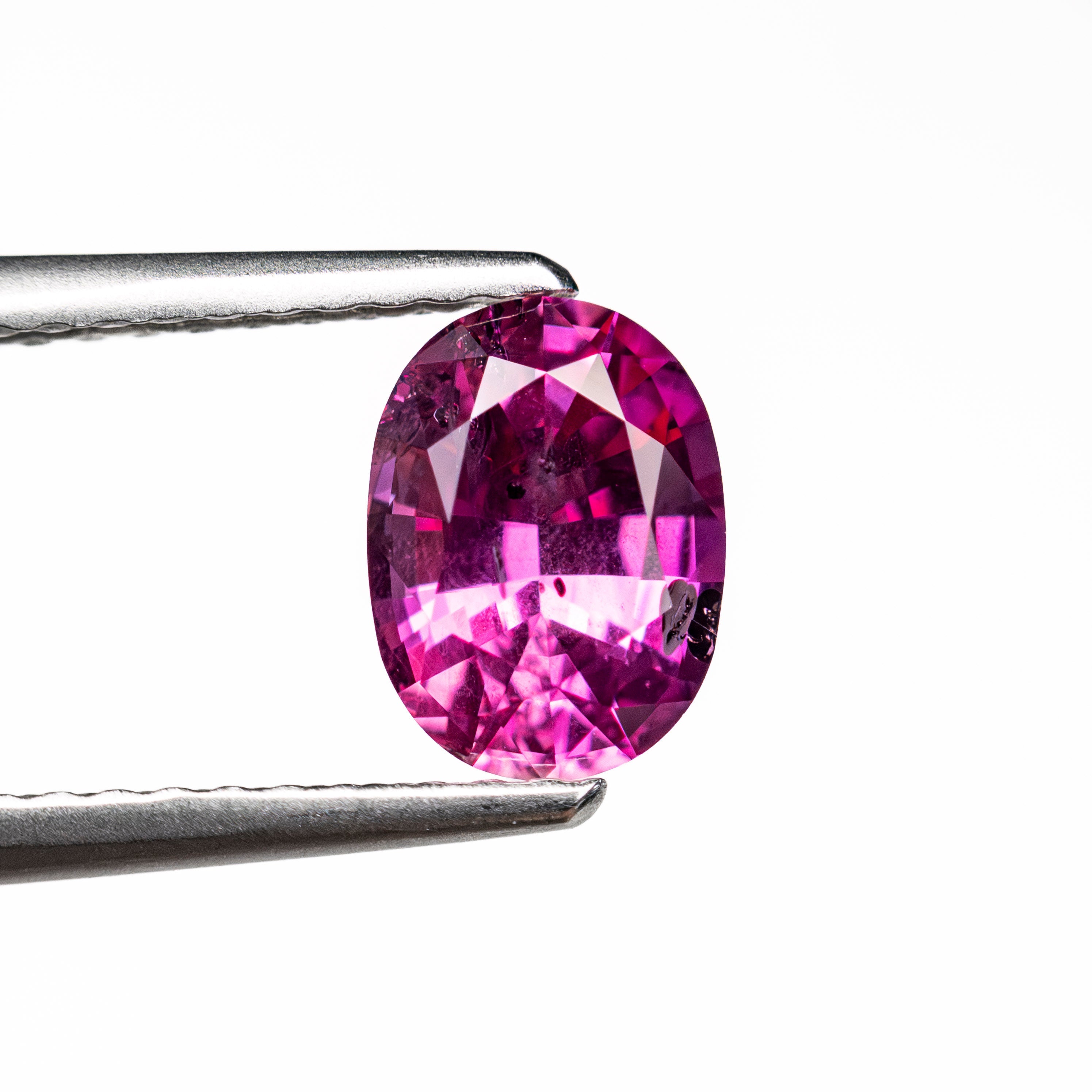 1.23ct 7.40x5.46x3.71mm Oval Brilliant Sapphire 27956-02
