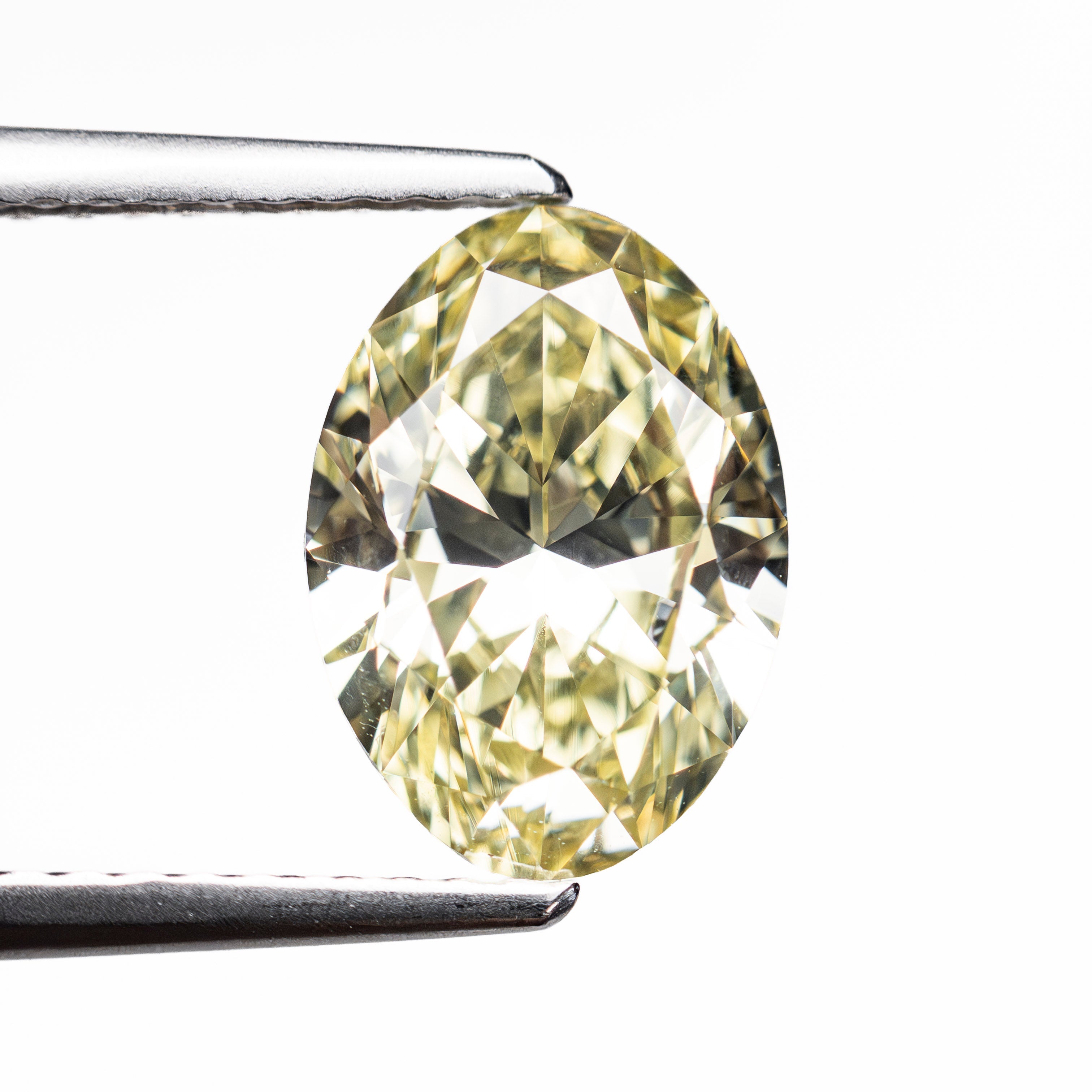 2.17ct 10.38x7.35x4.34mm VS1 Light Yellow Oval Brilliant π¨π¦ 27984-01