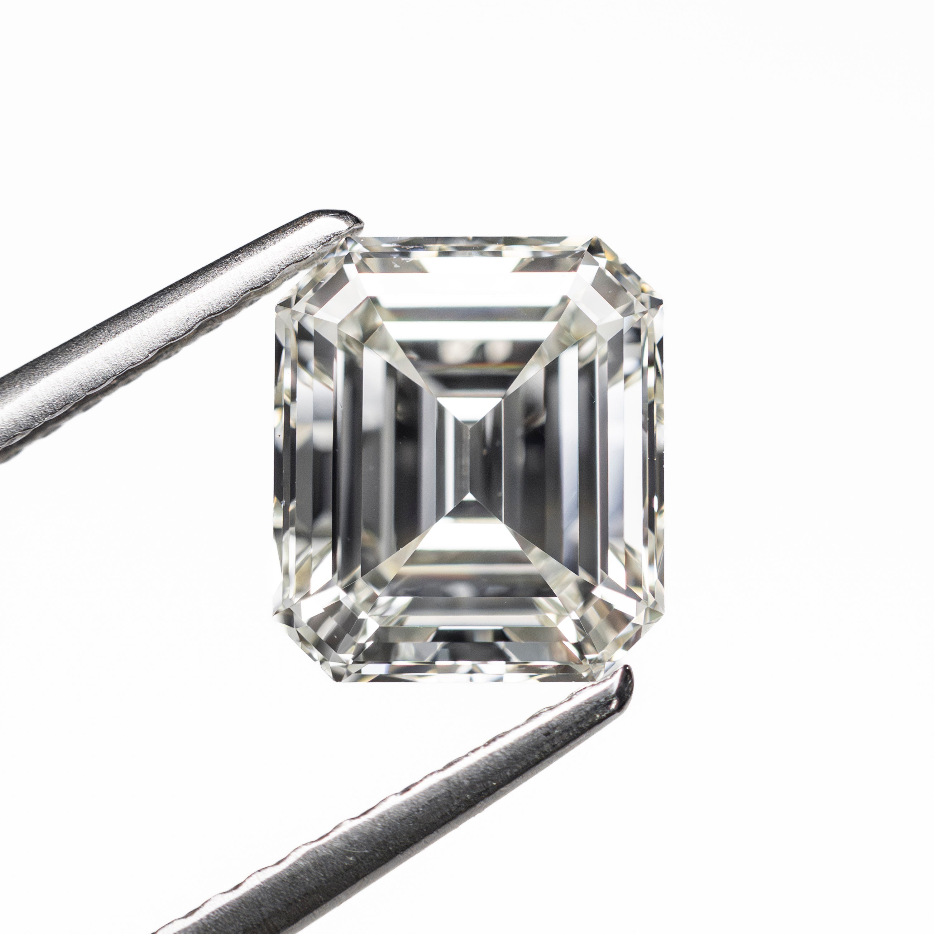 2.01ct 7.88x6.86x4.30mm GIA VS2 K Cut Corner Rectangle Step Cut 28036-01