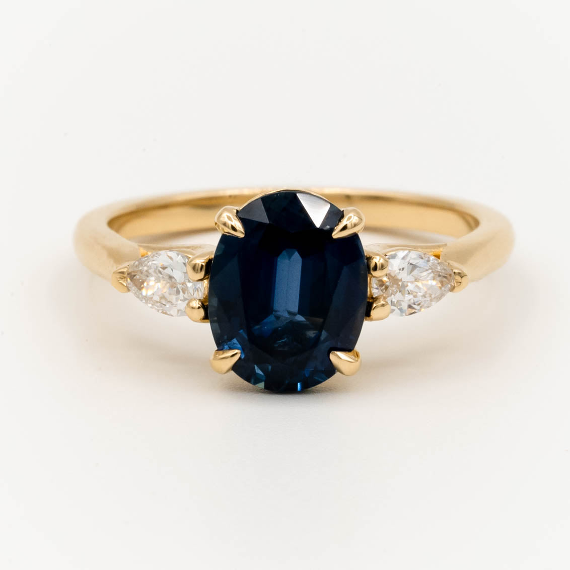 Acacia Engagement Ring | 2.42ct Blue Sapphire | 14k Yellow Gold