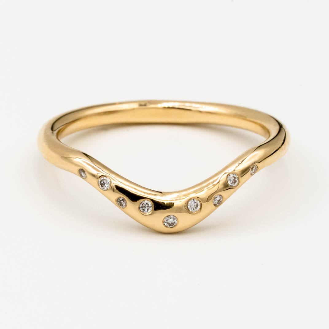 Starlight Diamond Contour Band