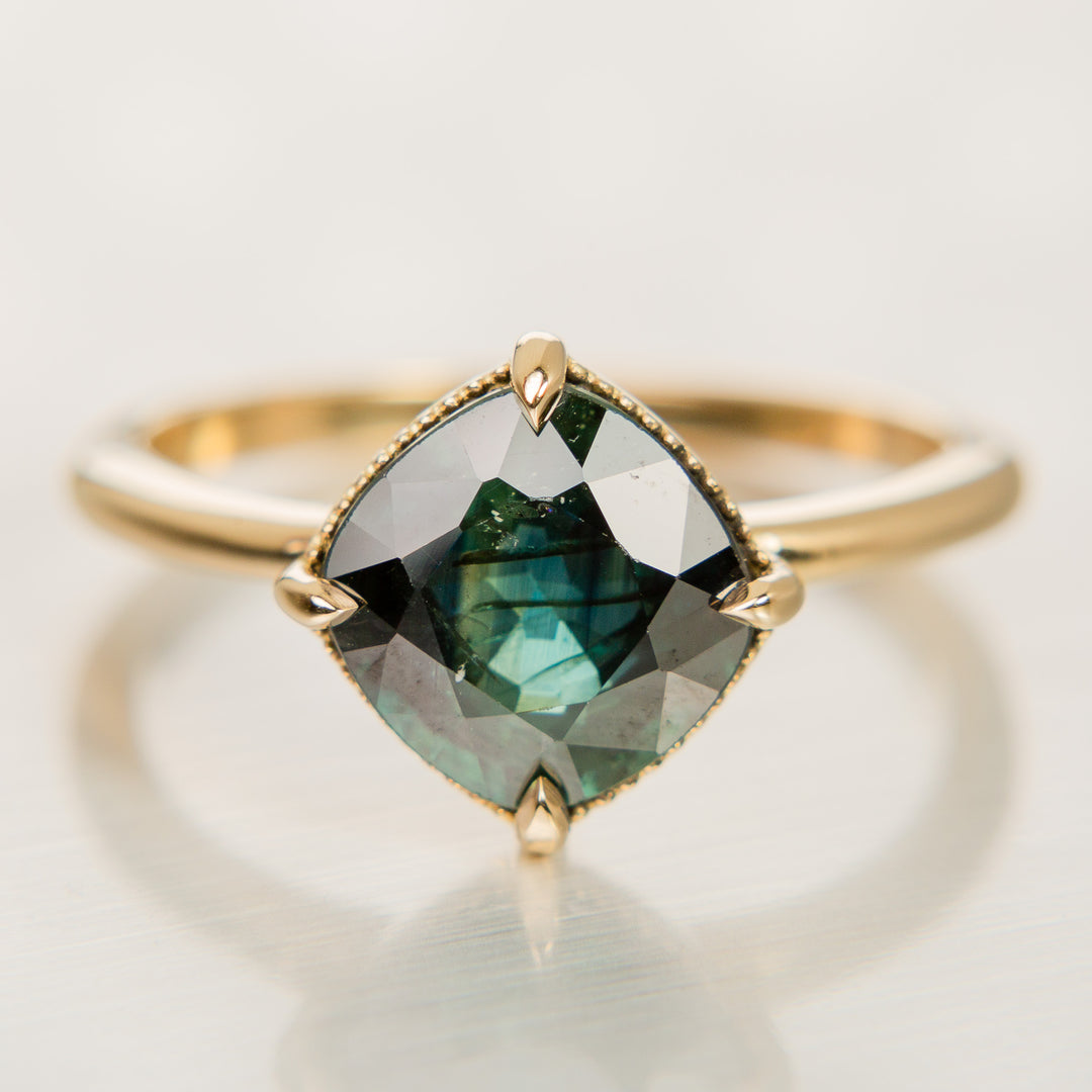 Oak Cushion Sapphire Ring in 18k Yellow Gold