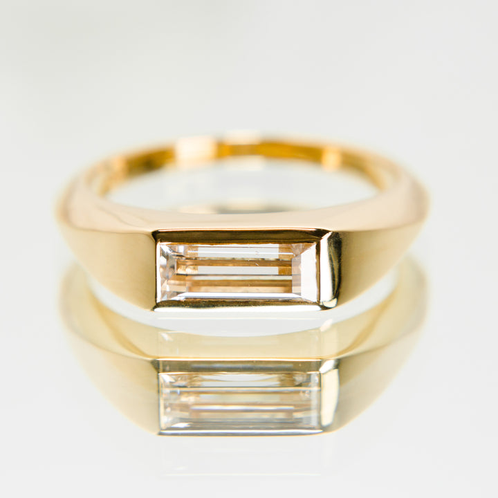 Baguette Diamond Signet Ring in 18k Yellow Gold