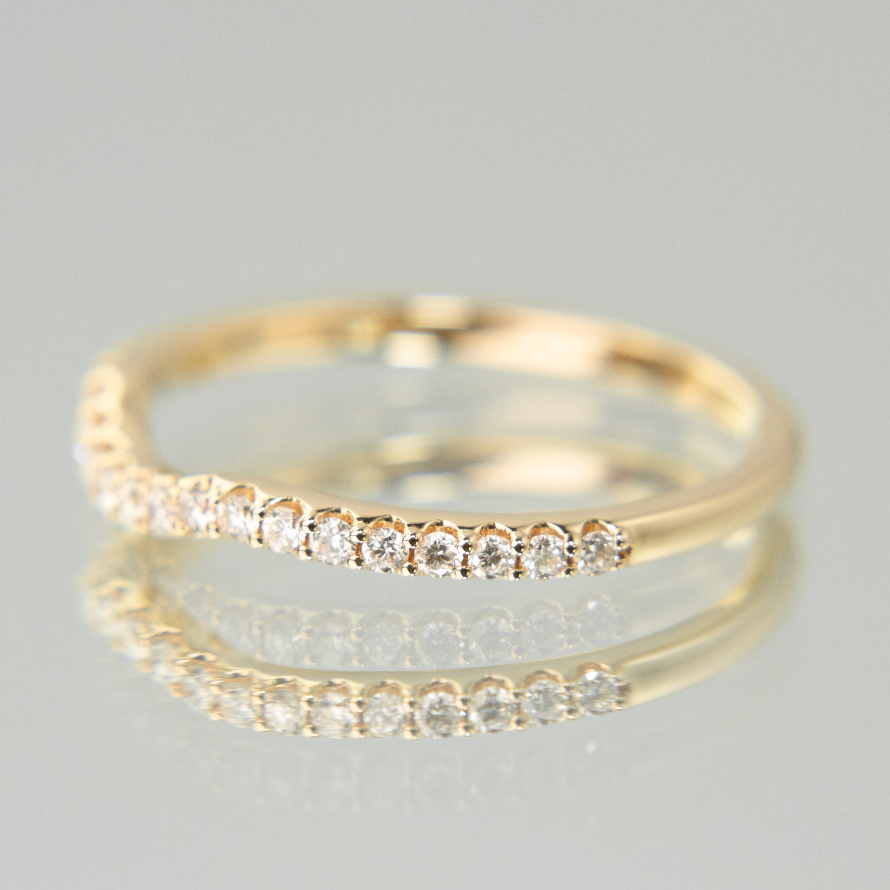 Pave Diamond Contour Band