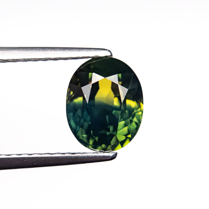 1.99ct 7.73x6.23x4.66mm Oval Brilliant Sapphire 26721-02