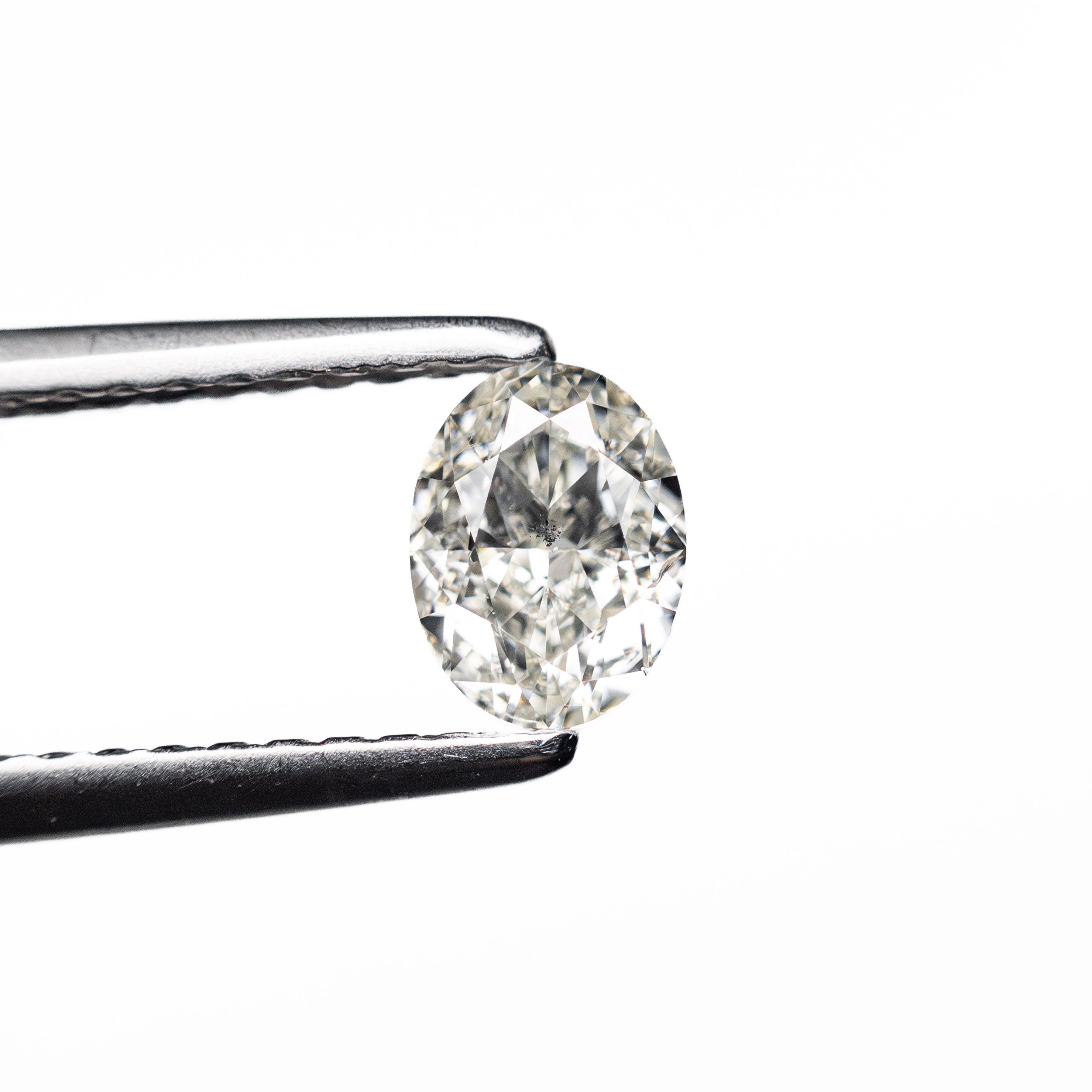 0.56ct 5.52x4.13x2.96mm SI1 I Oval Brilliant 27065-03