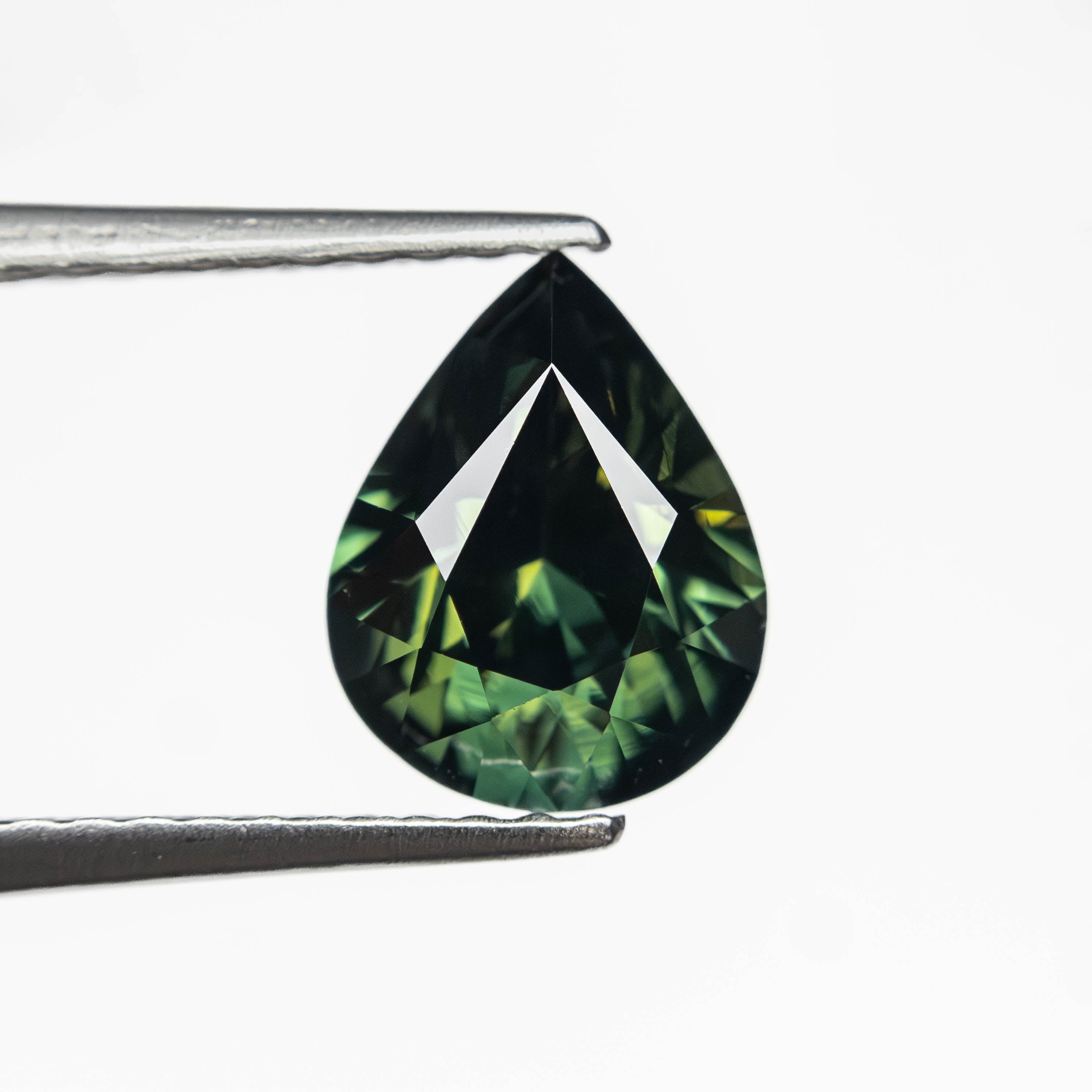 1.54ct 8.32x6.55x4.40mm Pear Brilliant Sapphire 27147-02
