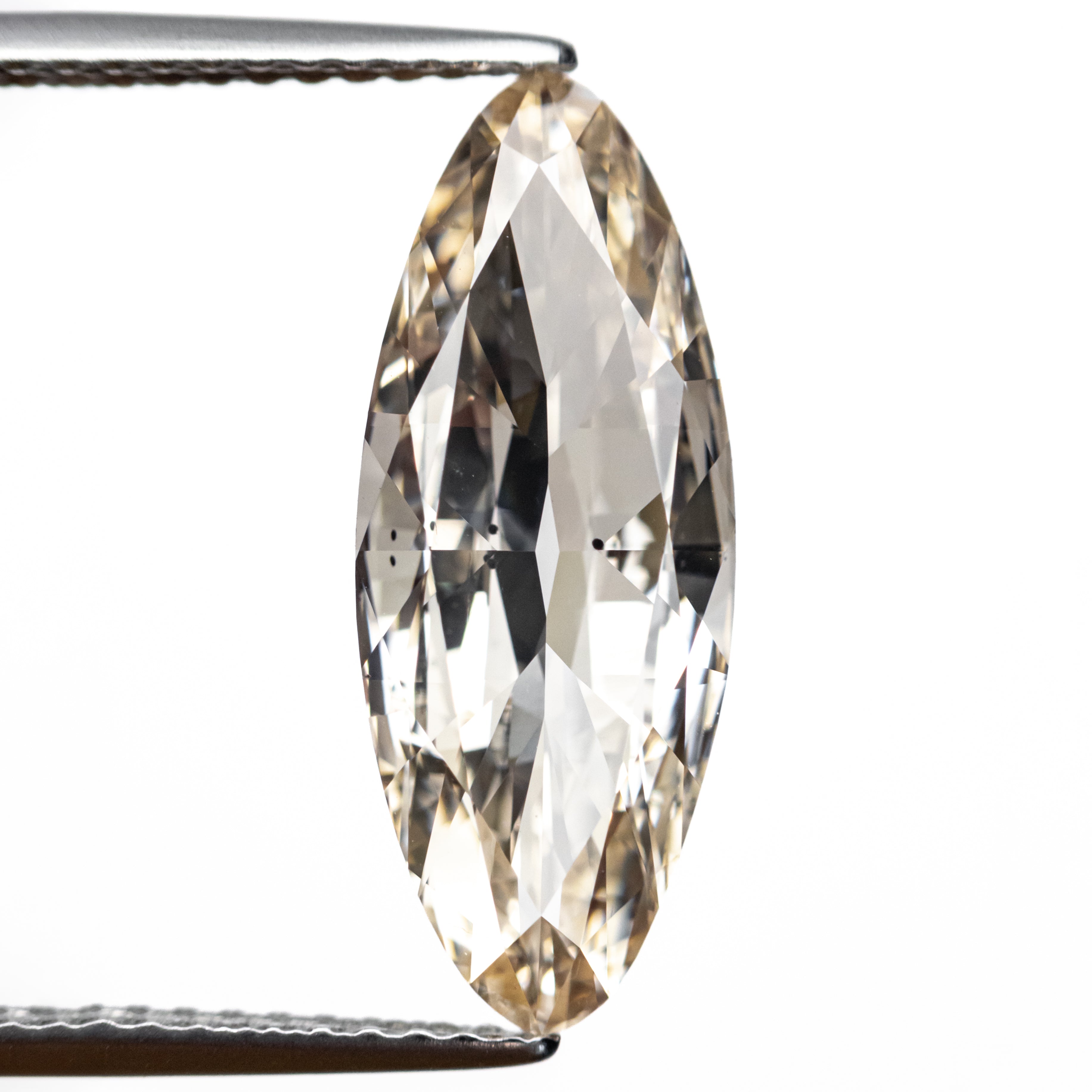 2.72ct 17.65x6.98x2.94mm GIA SI1 S-T Modern Antique Moval Brilliant 27760-01
