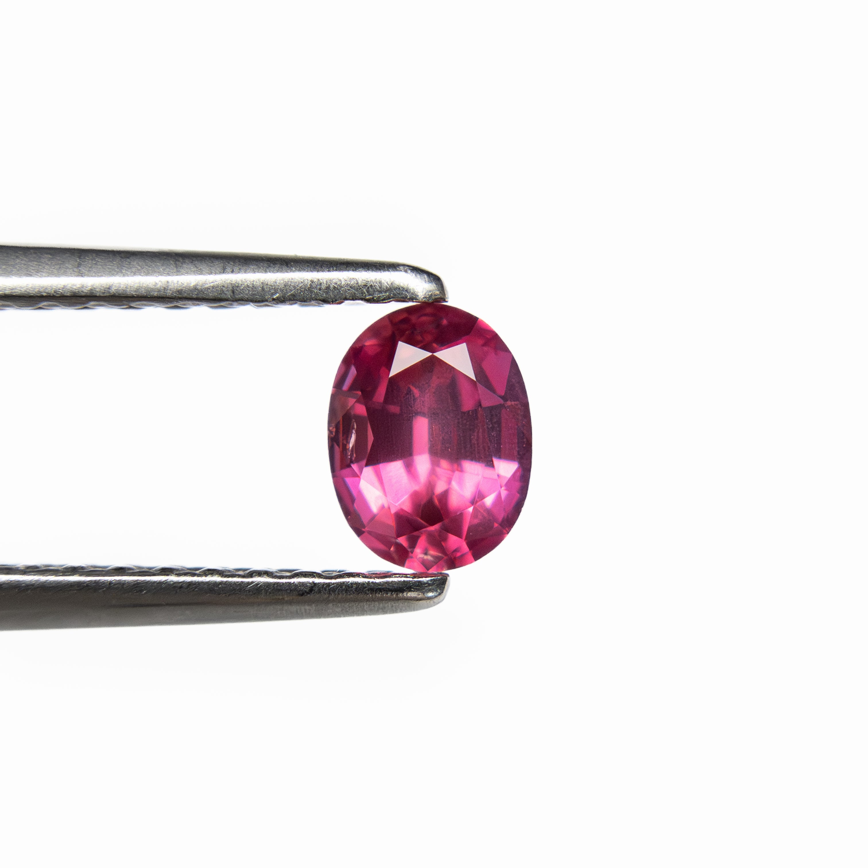 0.43ct 5.00x3.82x2.65mm Oval Brilliant Sapphire 27955-24