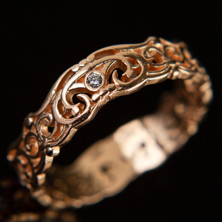 Vintage Filligree & Diamond Band | 14k Gold