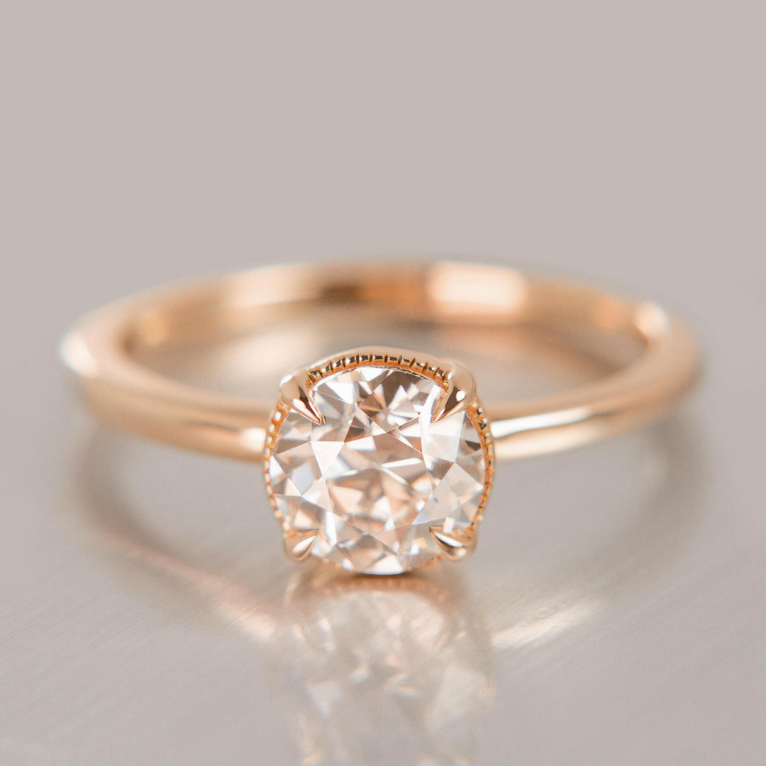 Oak Ring with Moissanite