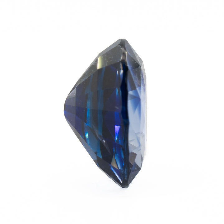 Bi-color Oval Sapphire | 2.77ct | Sri Lanka Origin