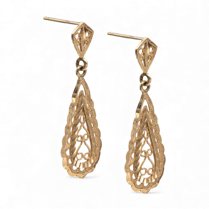 The Lacewing Drop Earrings