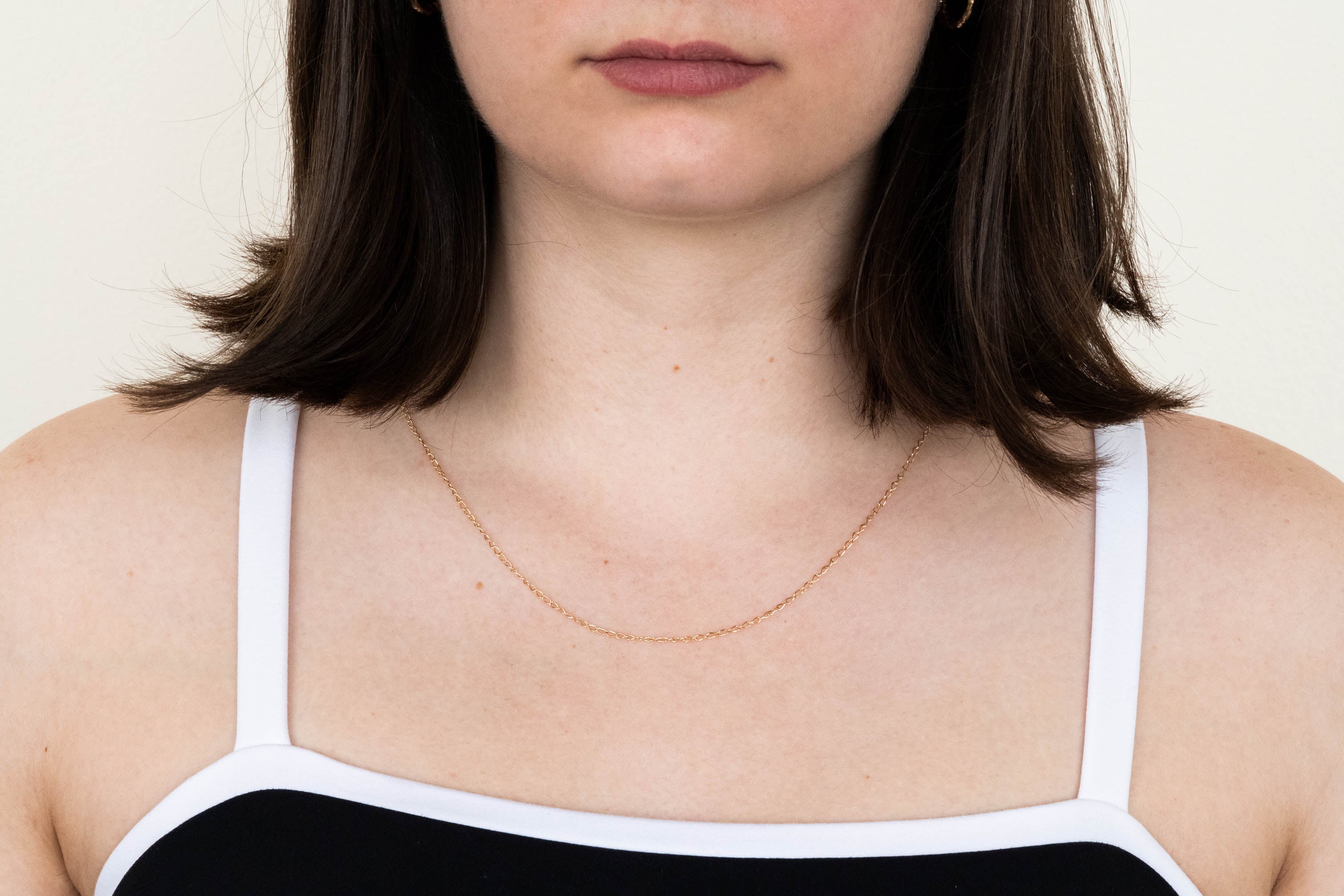 Elongated Curb Chain Necklace