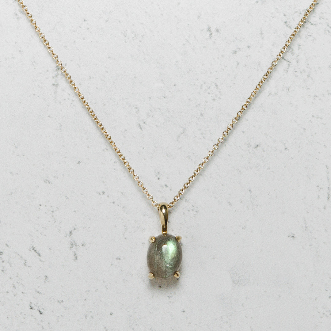 Daybreak Necklace in 14k Yellow Gold | Oval Labradorite