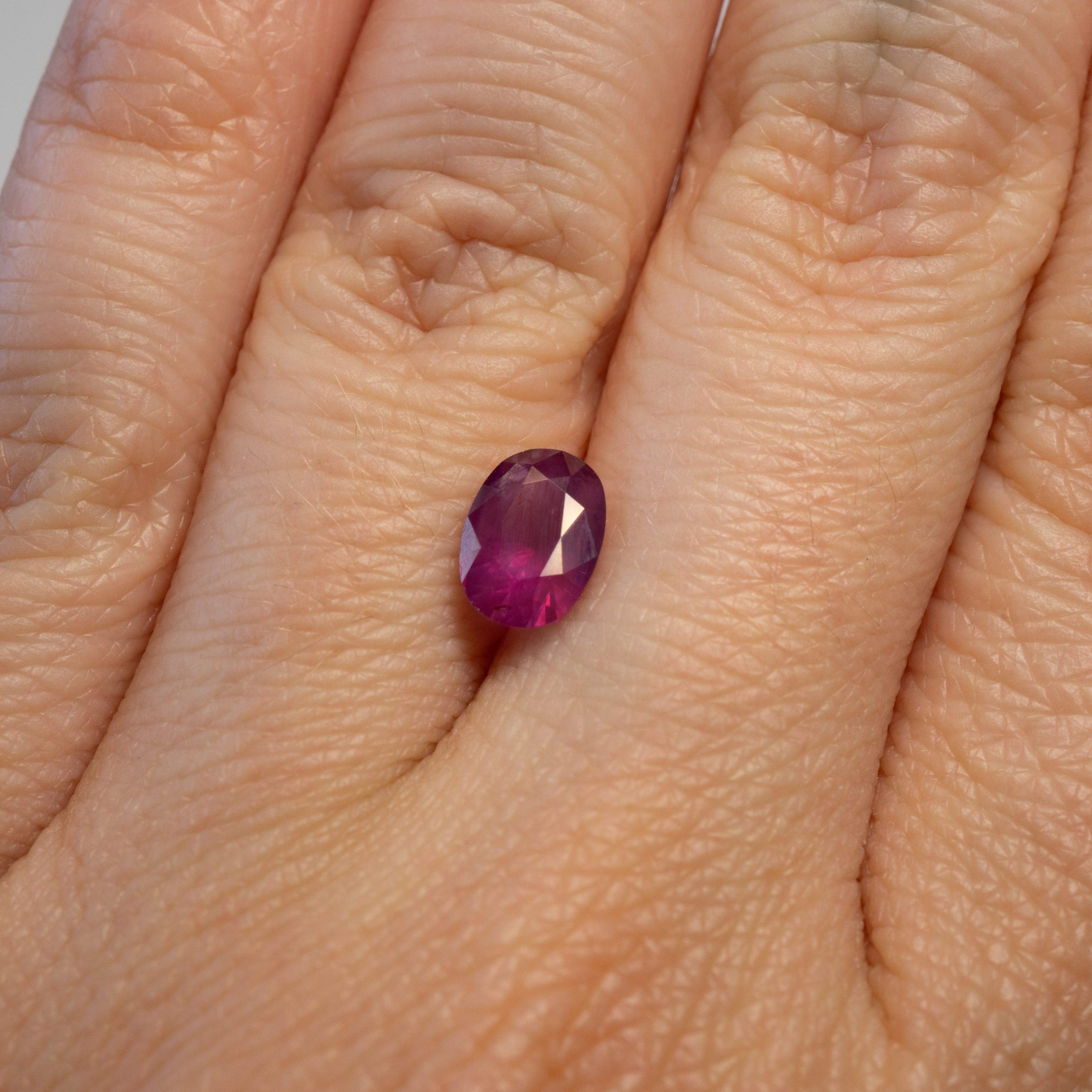 Aurora | Oval Brilliant-Cut Ruby, 1.40 ct (Mozambique)