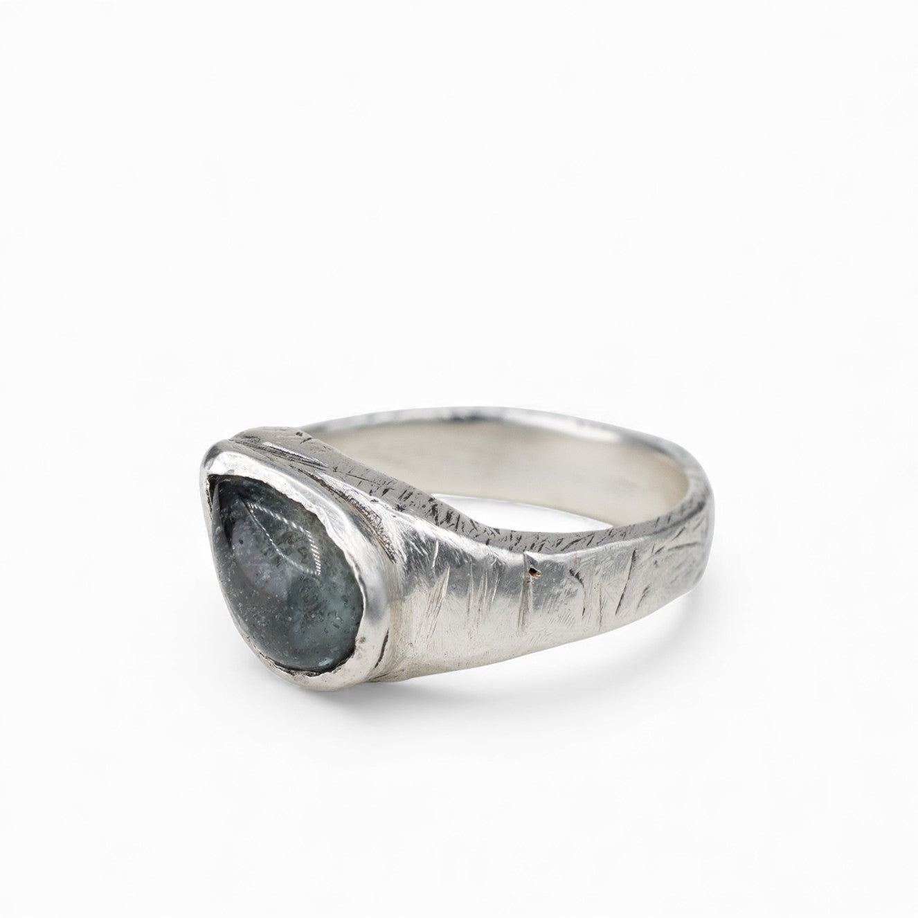 Verdant Relic Ring — Green Sapphire Cabochon