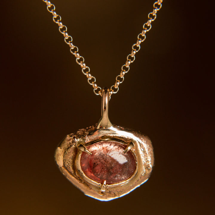 Amulet Necklace in Gold | Plum Sapphire