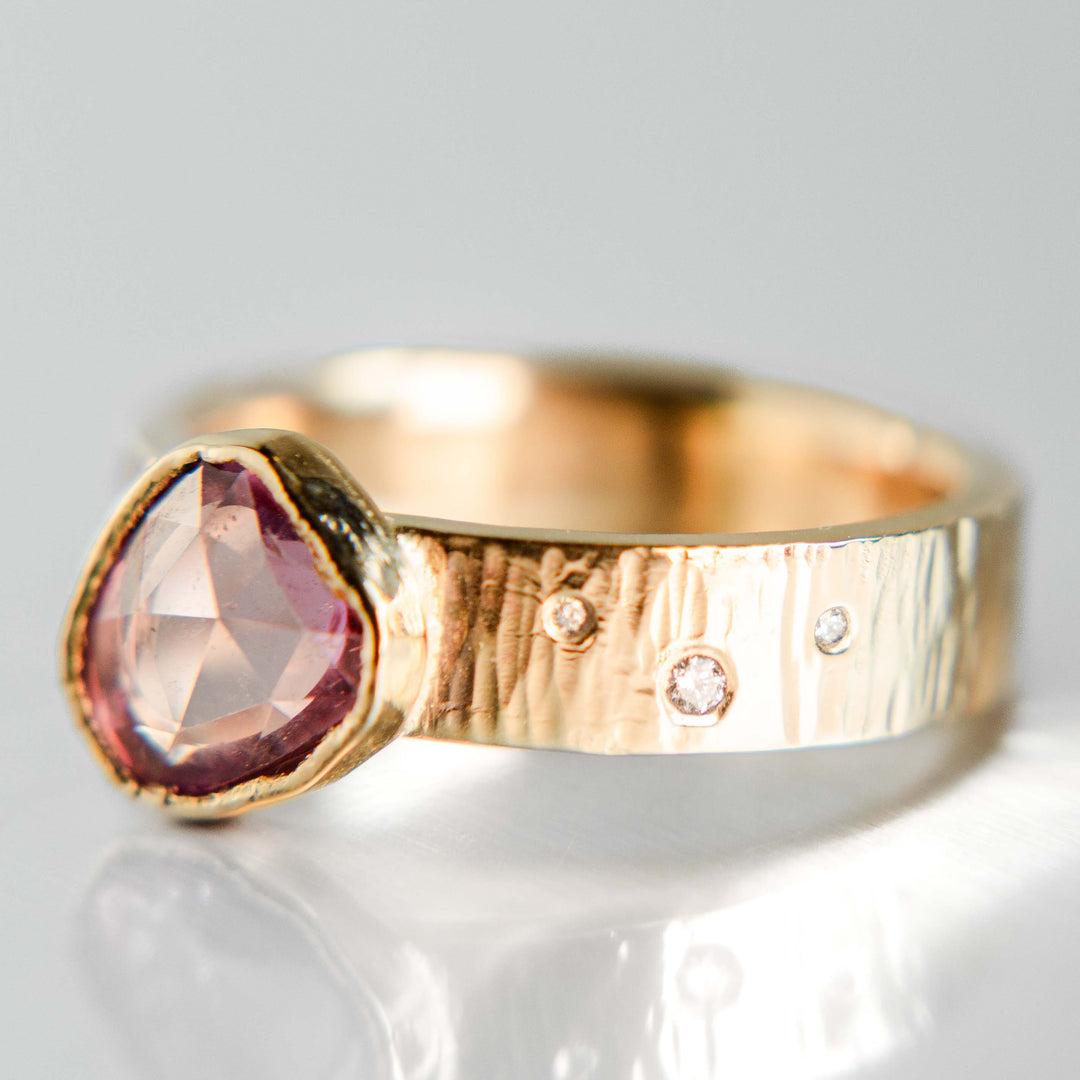 Aurora Sapphire Birch Ring