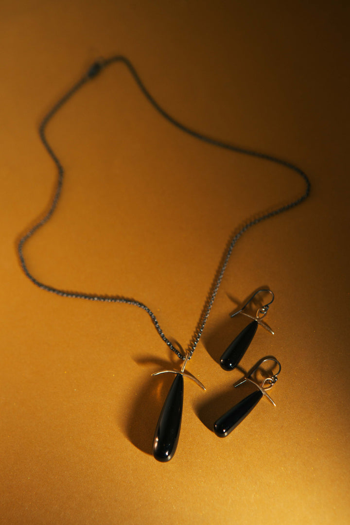 Onyx Twig Pendant No. 1