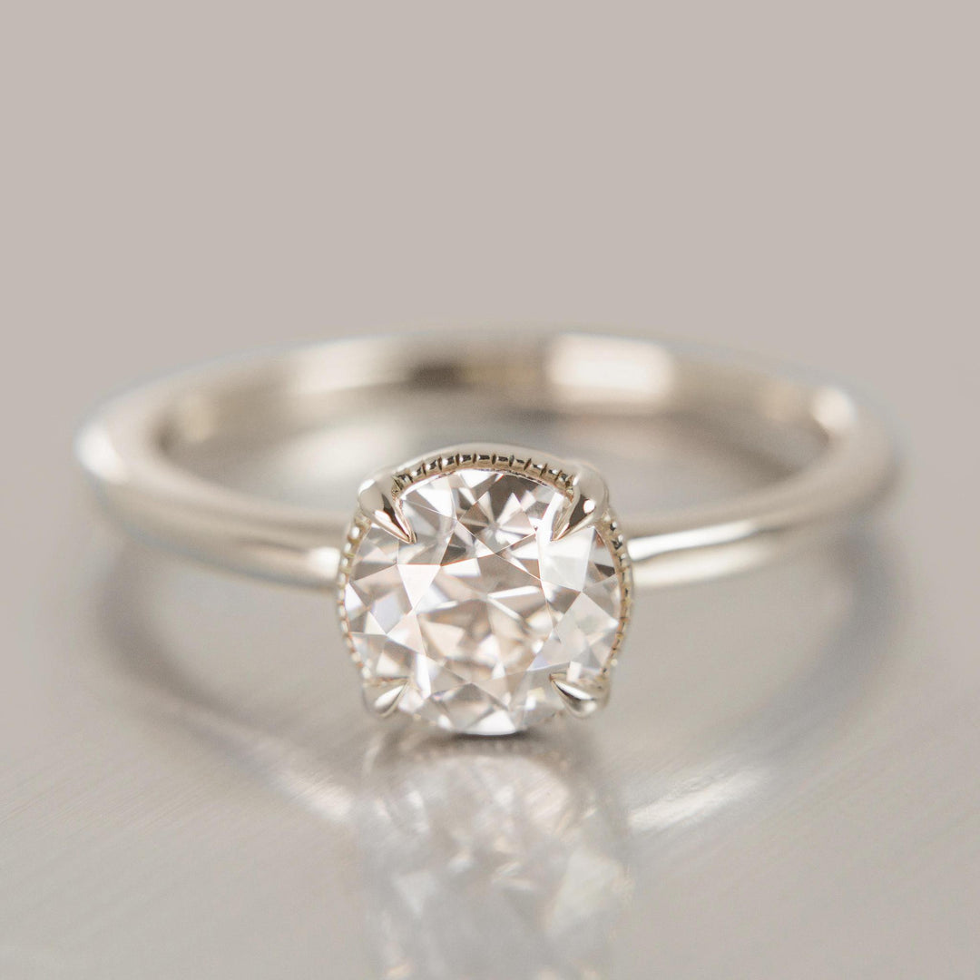 Oak Ring with Moissanite