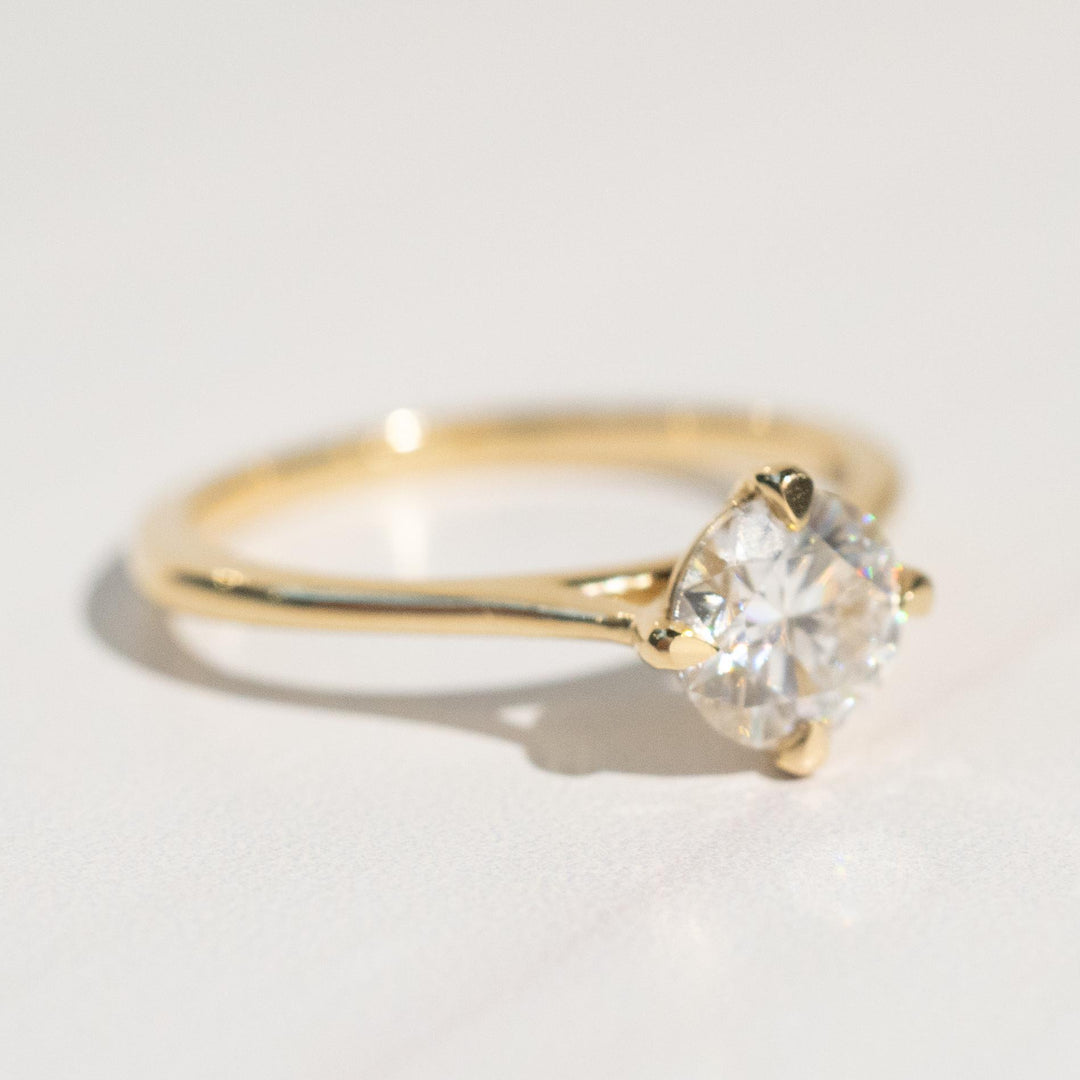 Sequoia Ring with Moissanite