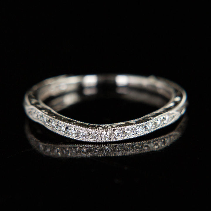 Vintage Diamond Contour Ring with Hand Engraving | 14k White Gold