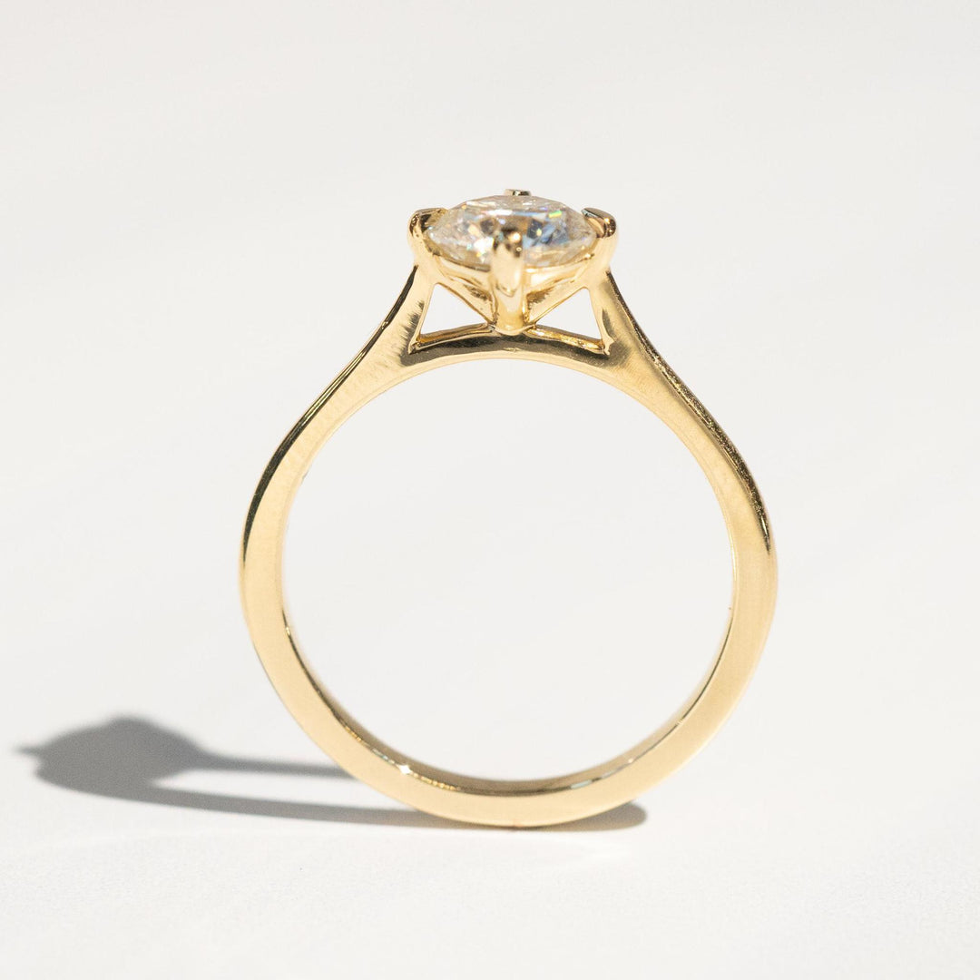 Sequoia Ring with Moissanite