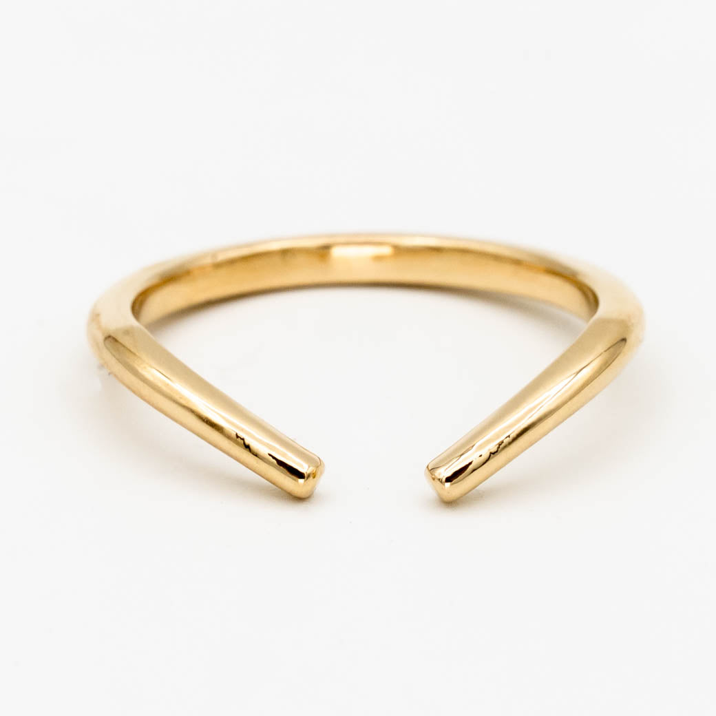 Negative Space Contour Band