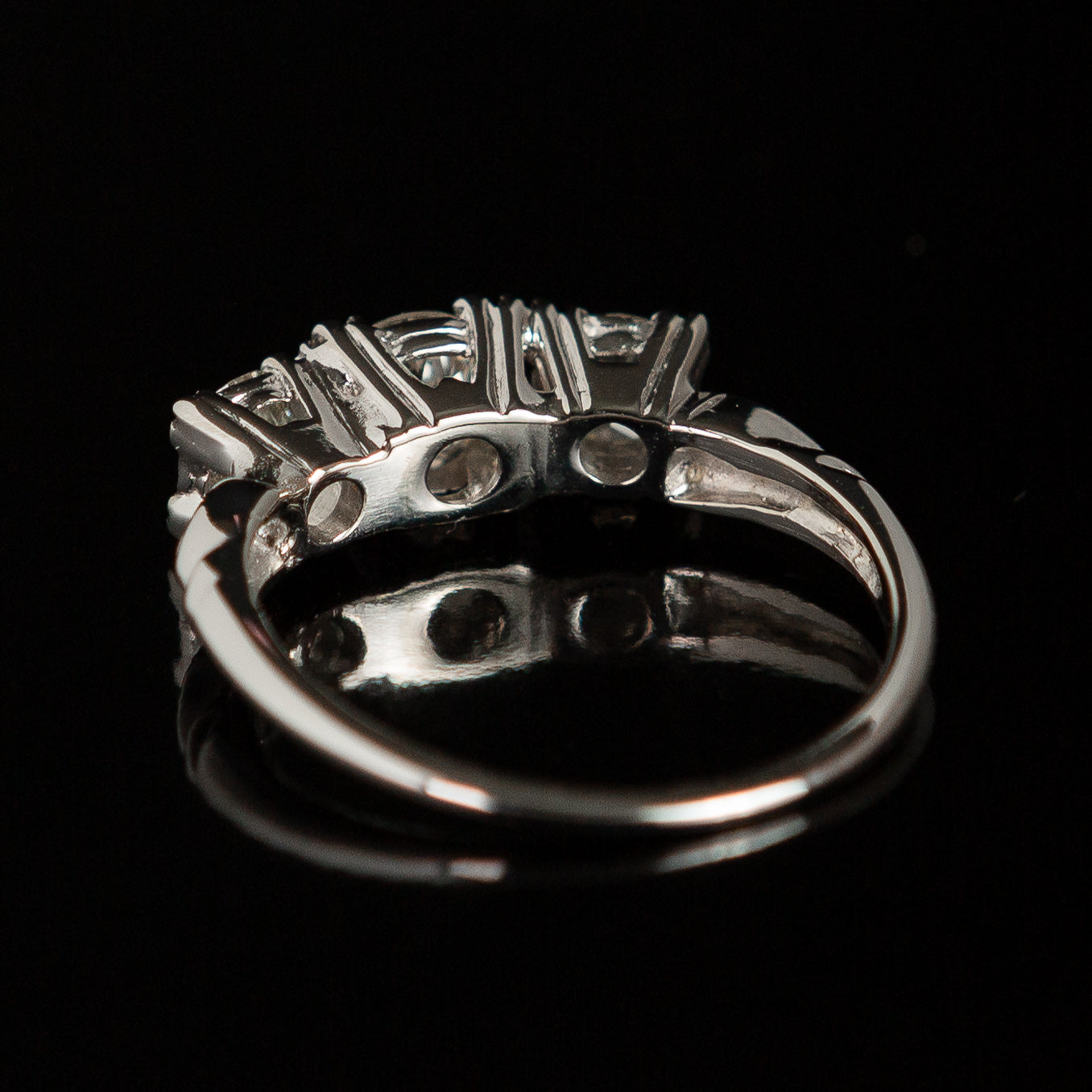 Midcentury 3-Stone Old European Cut Diamond Ring in 14k Gold
