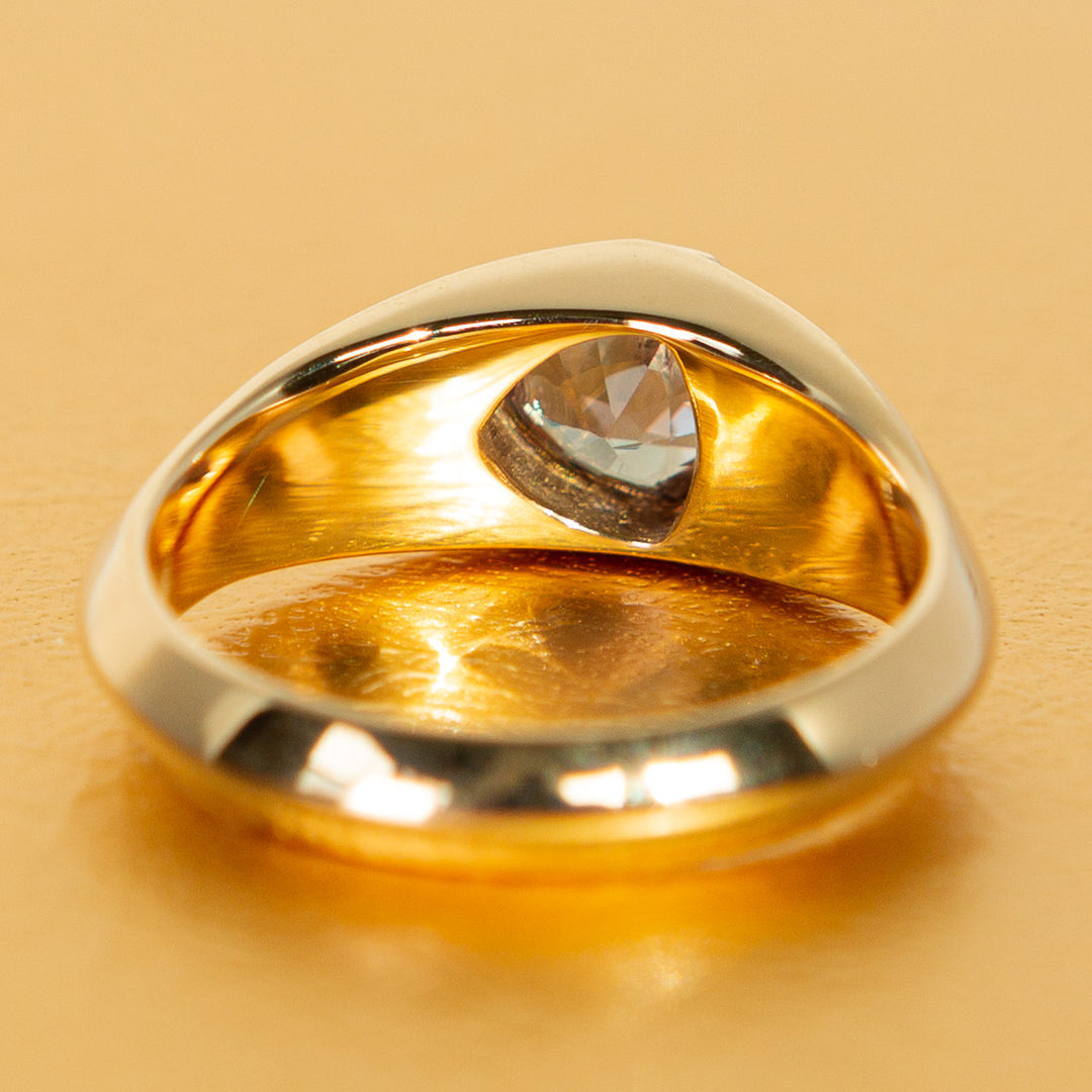 Color-Change Trillion Garnet Signet Ring in 14k Yellow Gold