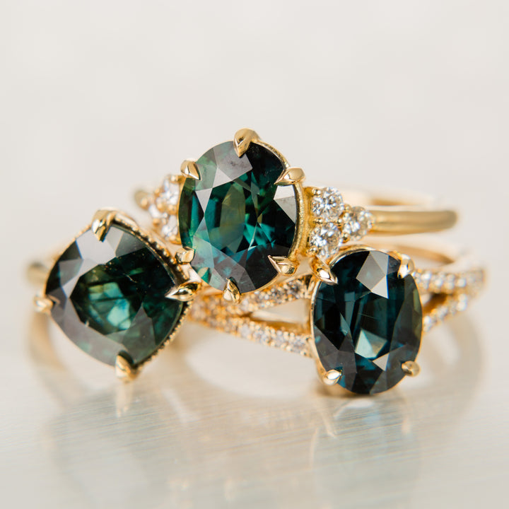 Teal Sapphire + Diamond Holly ring in 18k Yellow Gold