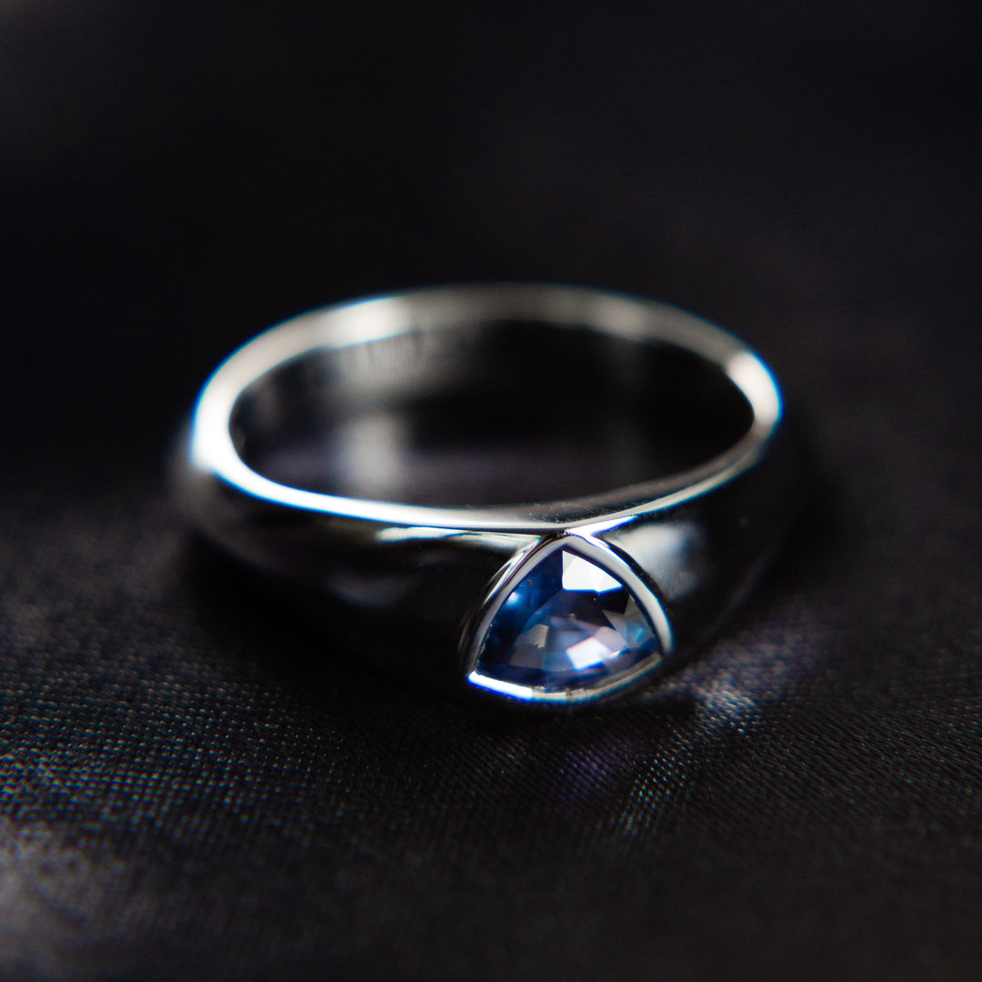 Tunduru Sapphire Signet Ring in 14k White Gold