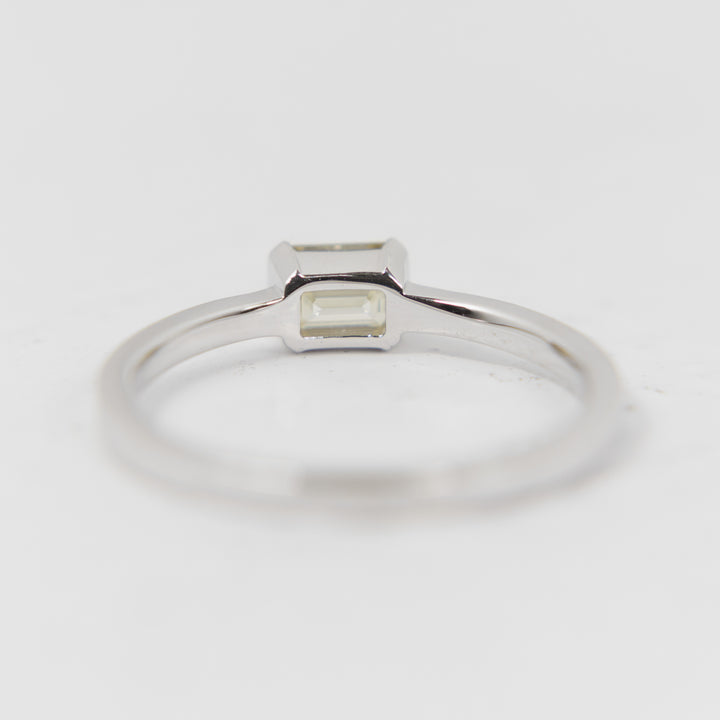 East-West Emerald cut Diamond ring in 14k White Gold